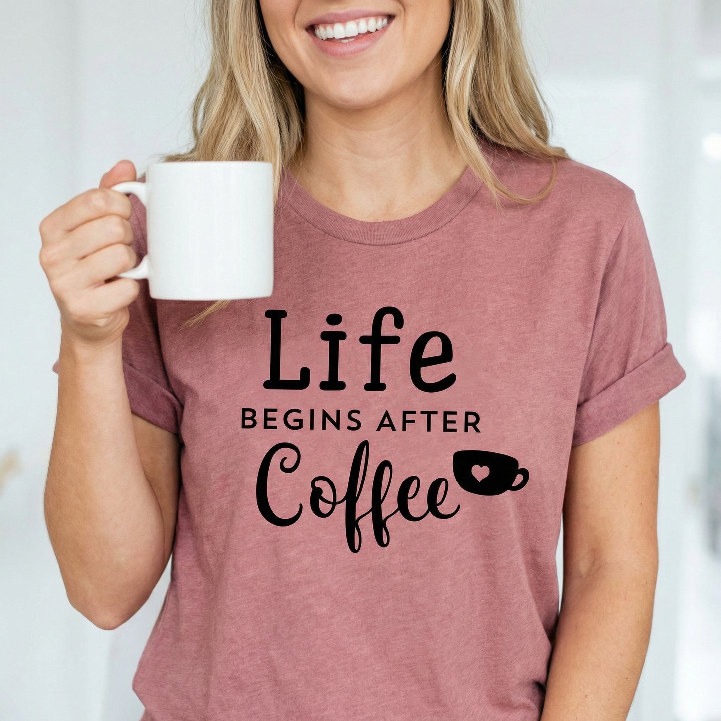 Camiseta La Vida Comienza Después del Café "Life Begins After Coffee"