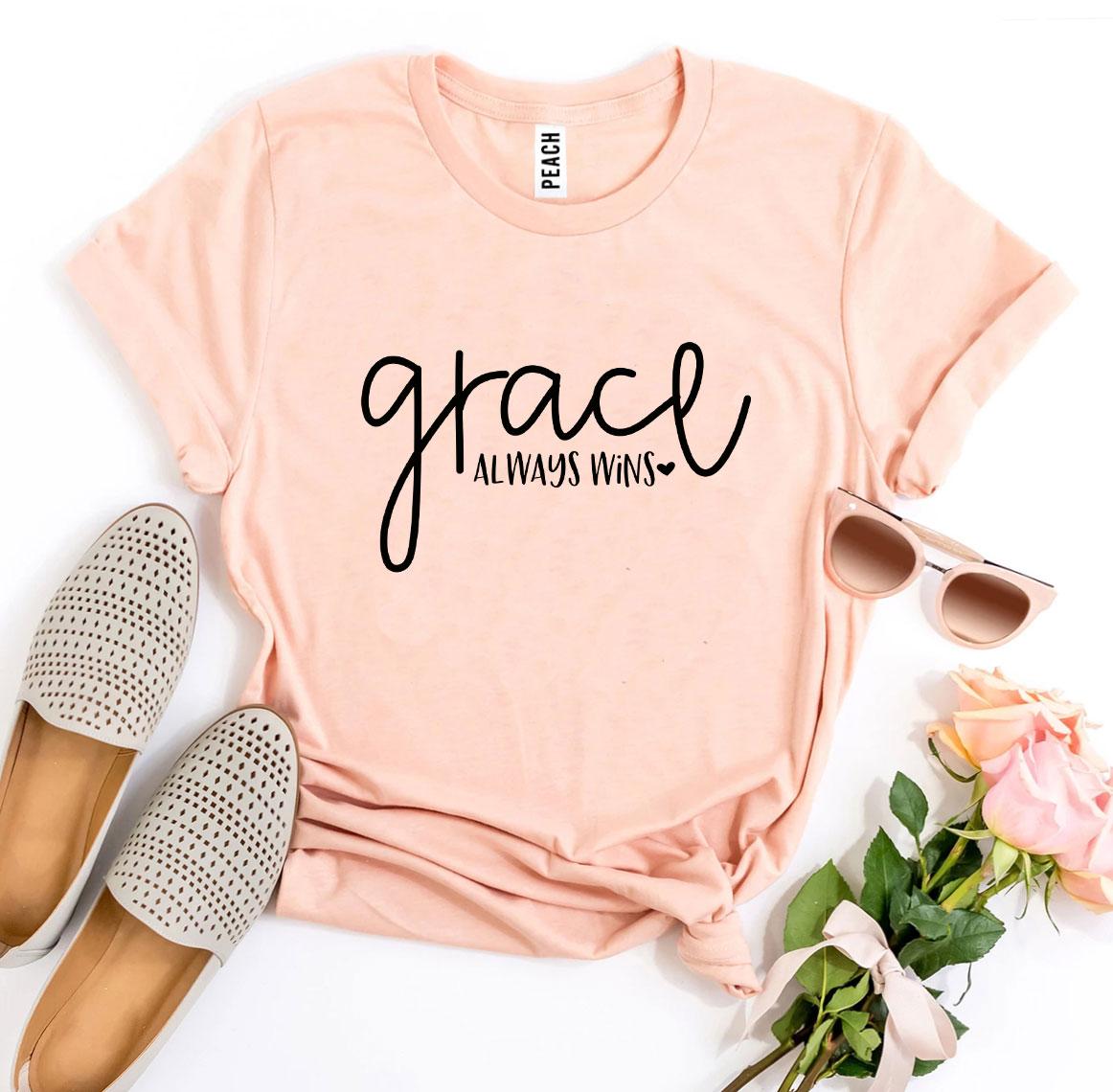 Camiseta La Gracia Siempre Gan "Grace Always Wins" T-Shirt