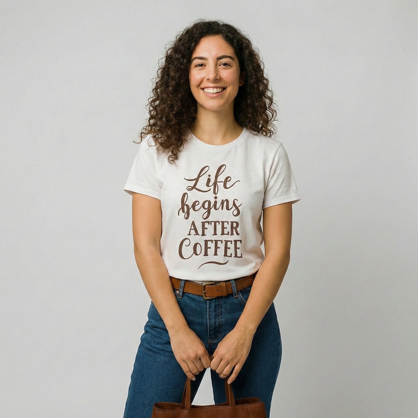 Camiseta La Vida Comienza Después del Café "Life Begins After Coffee"