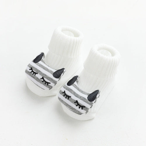 Calcetines Antideslizantes para Bebé con Muñeco 3D y Diseño de Caricatura - Non-Slip Baby Socks with 3D Doll and Cartoon Design