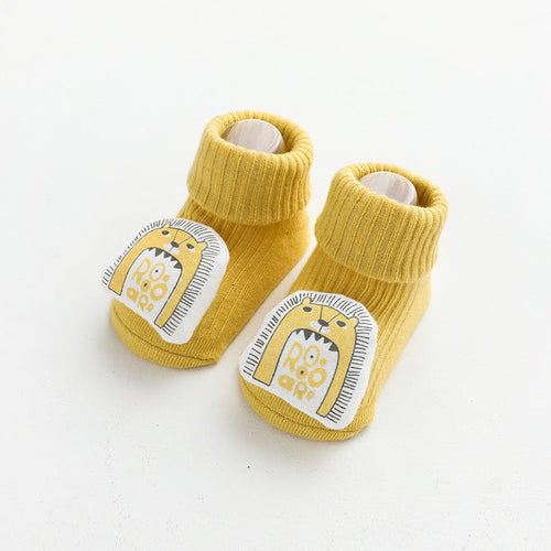 Calcetines Antideslizantes para Bebé con Muñeco 3D y Diseño de Caricatura - Non-Slip Baby Socks with 3D Doll and Cartoon Design